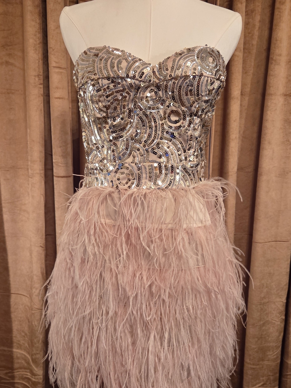 Vintage bebe Silver/Gold Sequin Bodice with Blush Feather Mini Dress. Medium - Picture 2 of 11